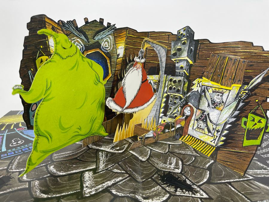 Tim Burton's The Nightmare Before Christmas Super Pop-Up Book [Photo 9]