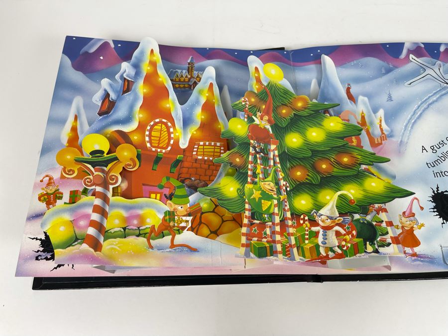 Tim Burton's The Nightmare Before Christmas Super Pop-Up Book [Photo 5]