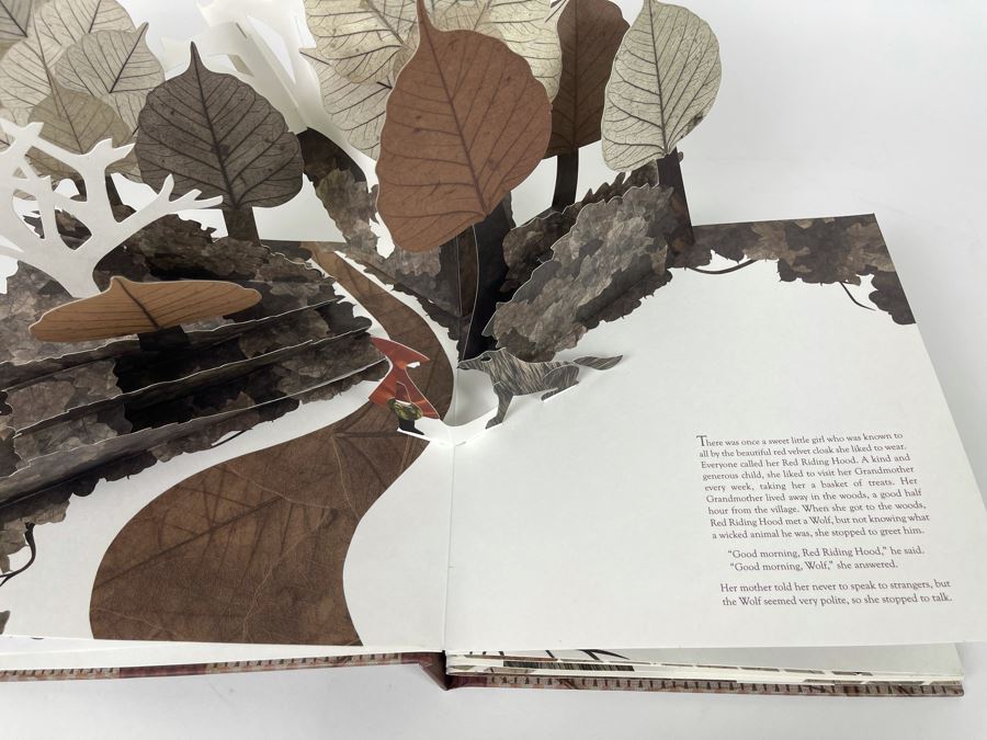 Red Riding Hood Pop-Up Book By Louise Rowe [Photo 6]