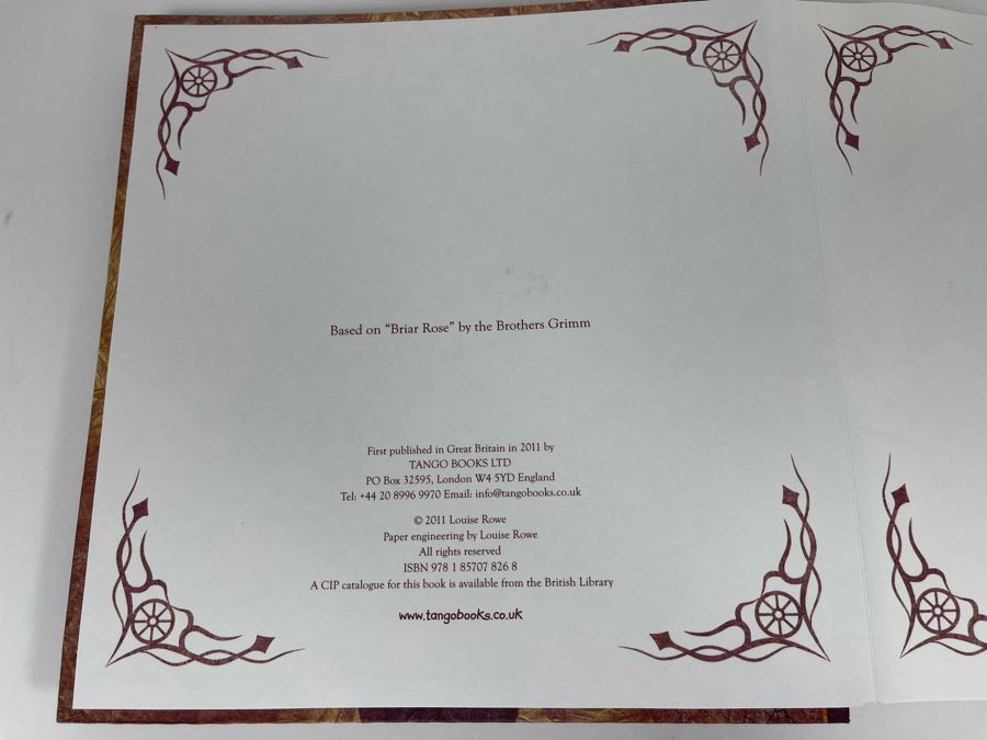 Sleeping Beauty Pop-Up Book By Louise Rowe [Photo 3]