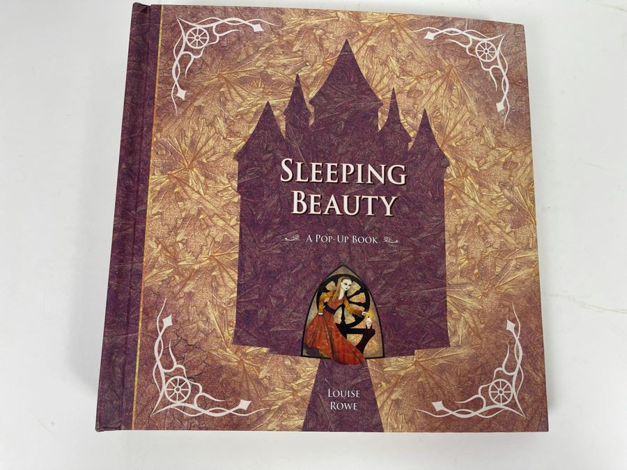 Sleeping Beauty Pop-Up Book By Louise Rowe [Photo 2]