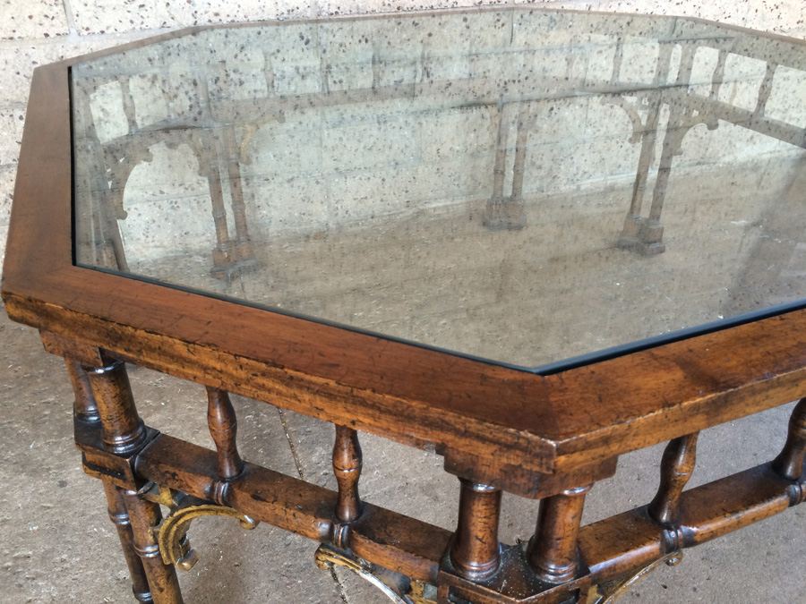 Hollywood Regency Coffee Table [Photo 4]