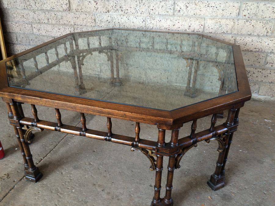 Hollywood Regency Coffee Table [Photo 9]