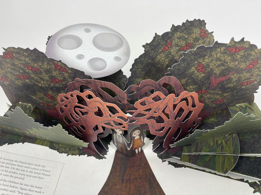Hansel And Gretel Pop-Up Book By Louise Rowe [Photo 9]
