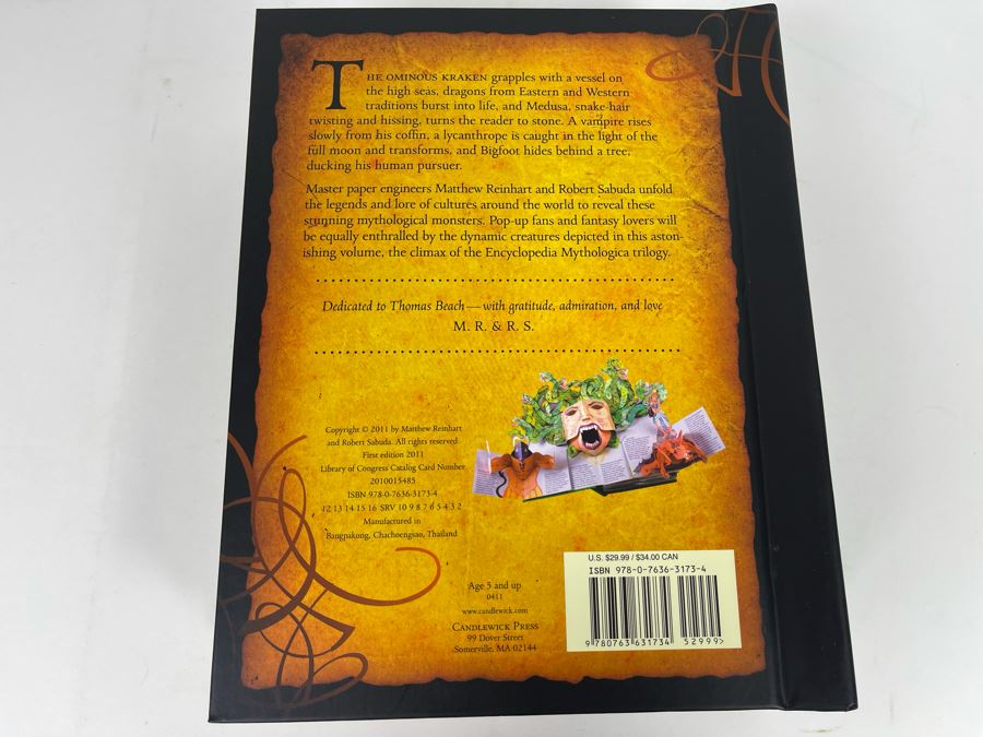 Dragons & Monsters Pop-Up Book [Photo 4]