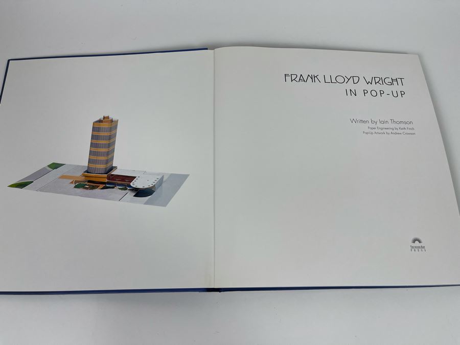 Frank Lloyd Wright Pop-Up Book [Photo 3]