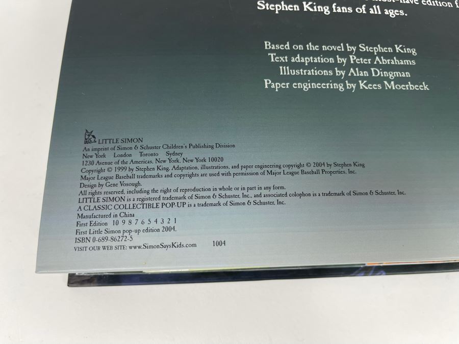 Stephen King The Girl Who Loved Tom Gordon Pop-Up Book [Photo 8]