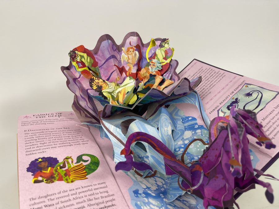 Fairies And Magical Creatures Pop-up Book [Photo 7]