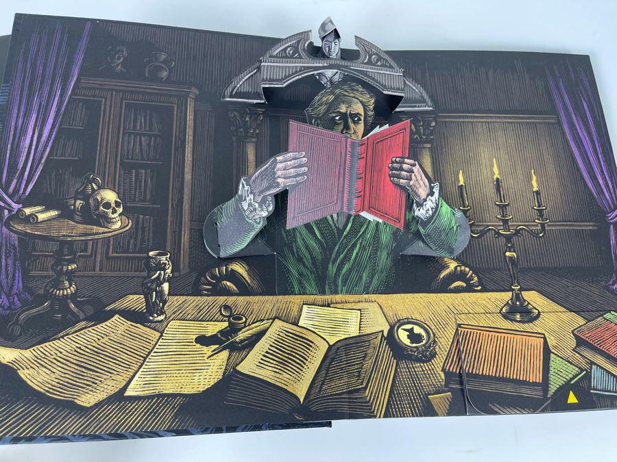 Edgar Allan Poe The Raven Pop-Up Book [Photo 3]