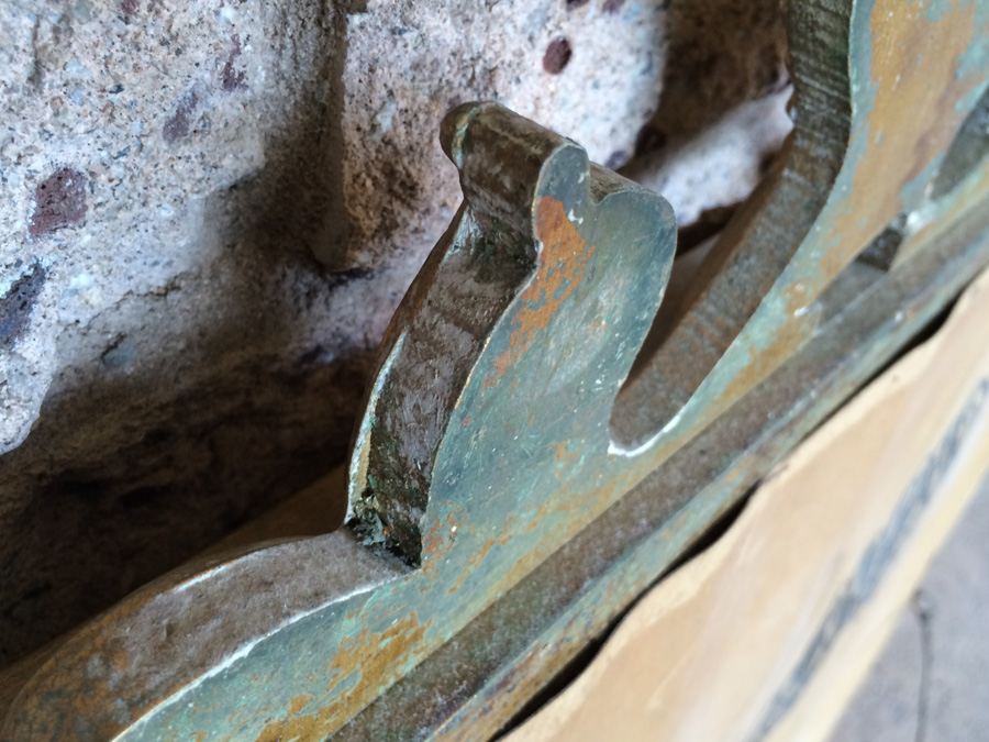 Large Ornate Gilded Designer Mirror [Photo 14]