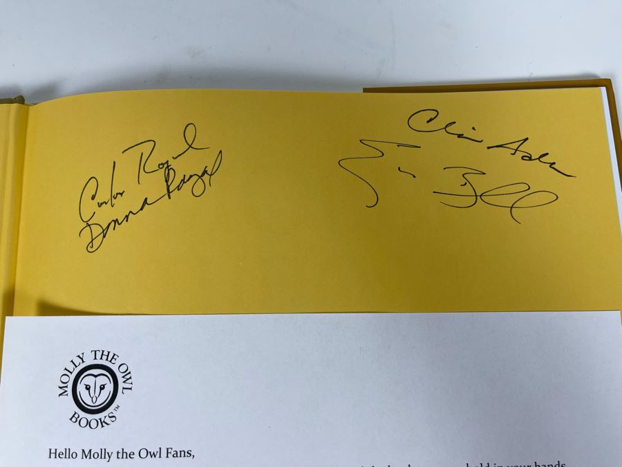 Signed Book Molly The Owl By Eric Blehm [Photo 4]
