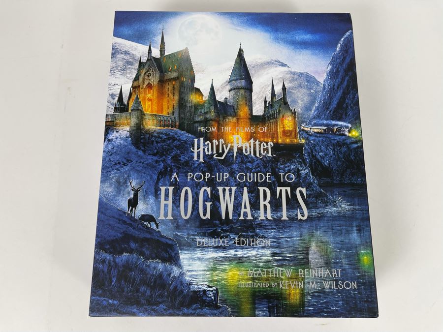 Pop-Up Guide To Hogwarts From The Films Of Harry Potter Deluxe Edition Retails $79 [Photo 2]