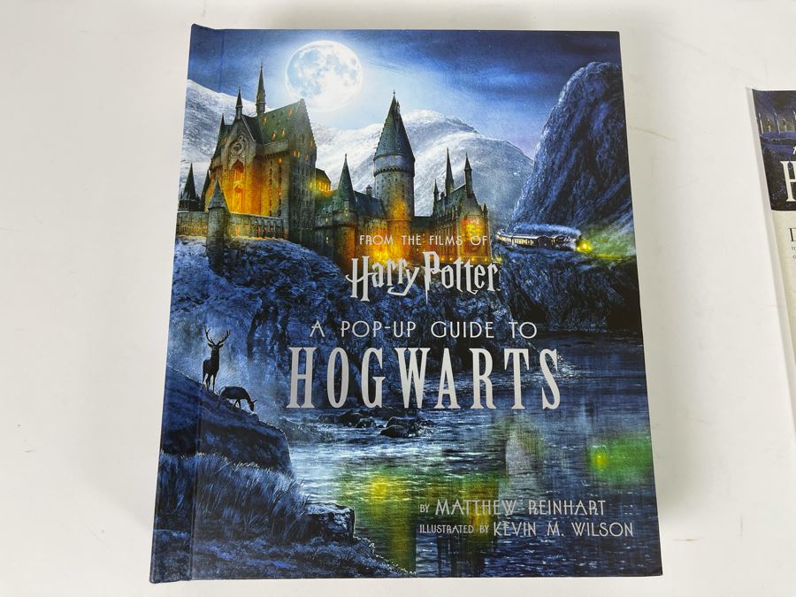 Pop-Up Guide To Hogwarts From The Films Of Harry Potter Deluxe Edition Retails $75 [Photo 3]