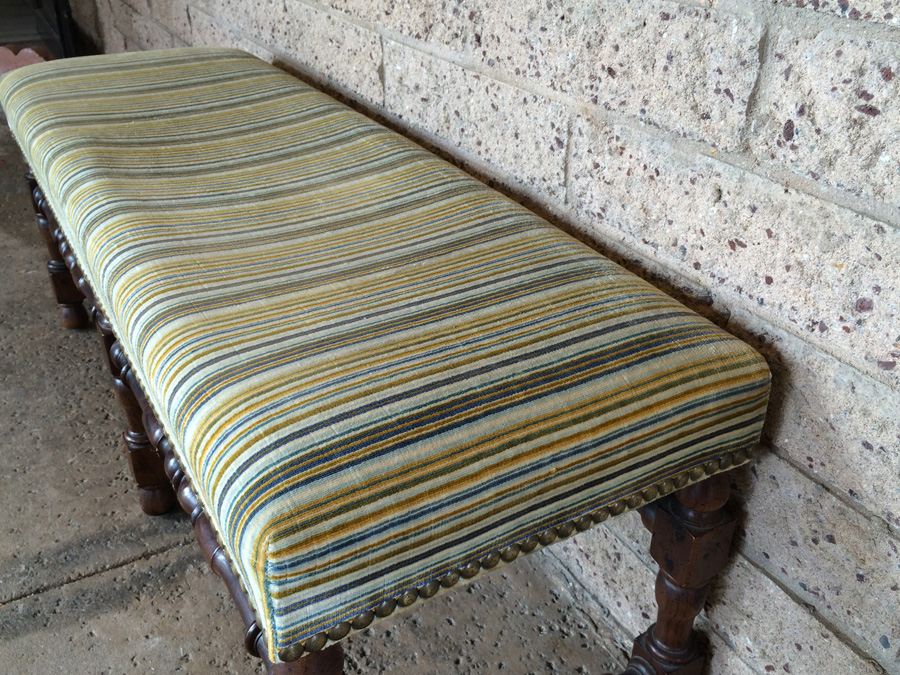 Henredon Upholstered Bench [Photo 6]