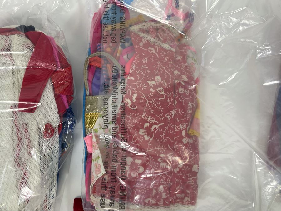 Collection Of Mattel Barbie Clothes [Photo 15]