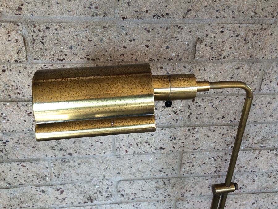 Brass Floor Lamp [Photo 2]