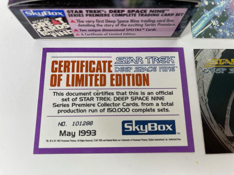 JUST ADDED - Limited Edtion Star Trek Deep Space Nine Trading Cards 100 Card Series [Photo 3]