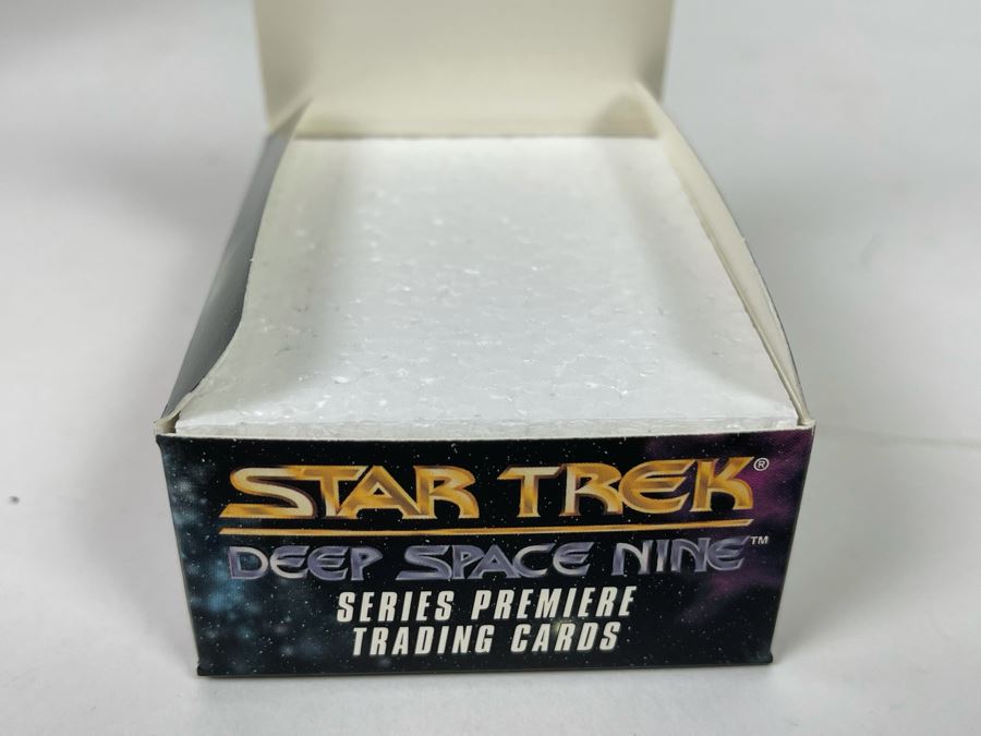 JUST ADDED - Limited Edtion Star Trek Deep Space Nine Trading Cards 100 Card Series [Photo 12]