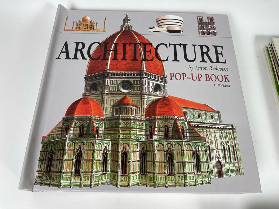 JUST ADDED - Pop-Up Book Collection: Fishing For The Moon By Lulu Hansen, Architecture, America's National Parks, Leaves And Charlie Brown It's The Great Pumpkin [Photo 19]