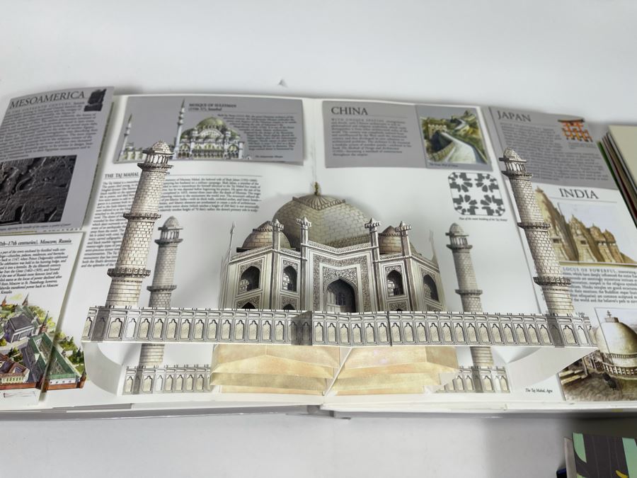 JUST ADDED - Pop-Up Book Collection: Fishing For The Moon By Lulu Hansen, Architecture, America's National Parks, Leaves And Charlie Brown It's The Great Pumpkin [Photo 22]