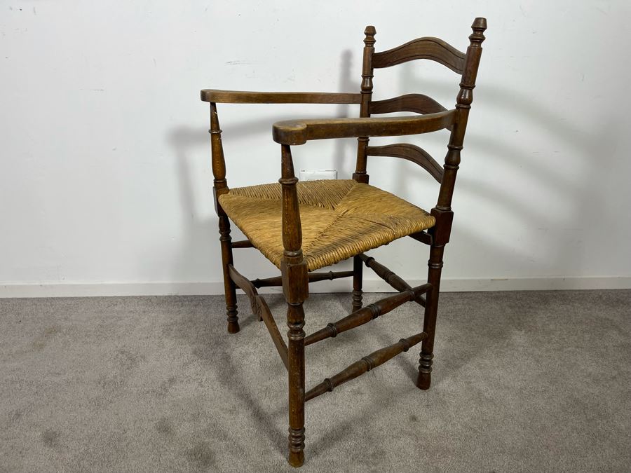 Vintage Rush Seat Armchair 22.5W X 18D X 35H [Photo 7]