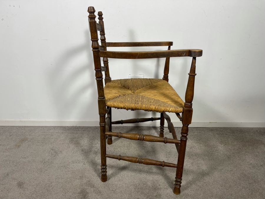 Vintage Rush Seat Armchair 22.5W X 18D X 35H [Photo 5]