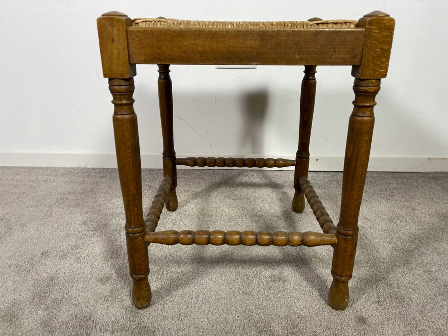 Vintage Rush Seat Stool 14W X 14D X 18H [Photo 6]