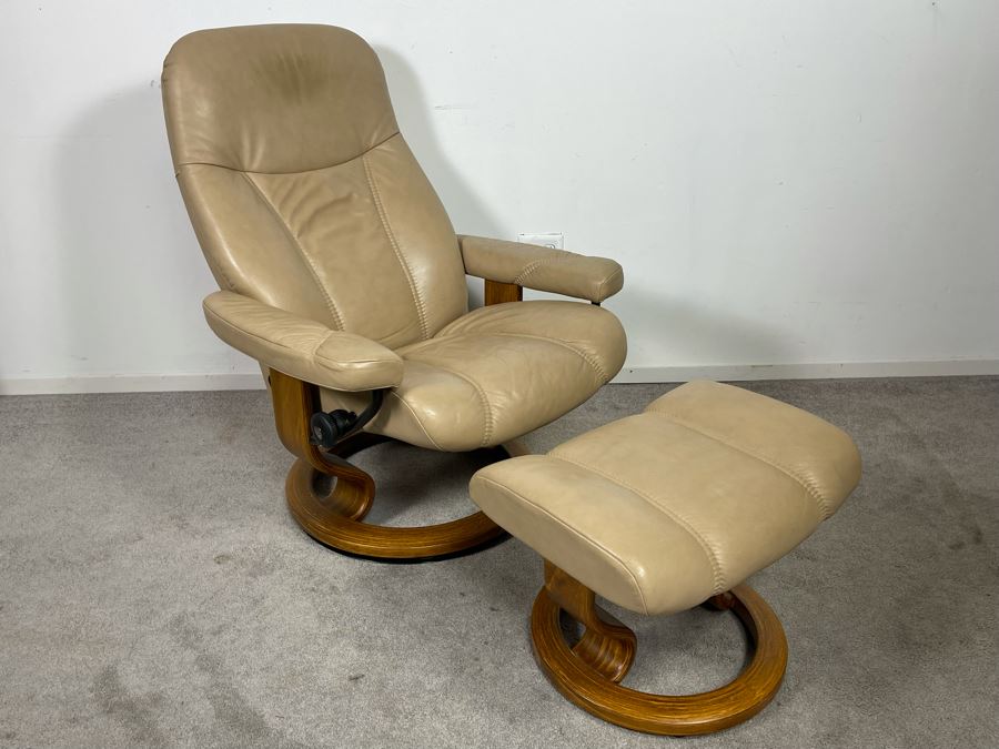 Ekornes Stressless Chair With Ottoman Made In Norway [Photo 2]