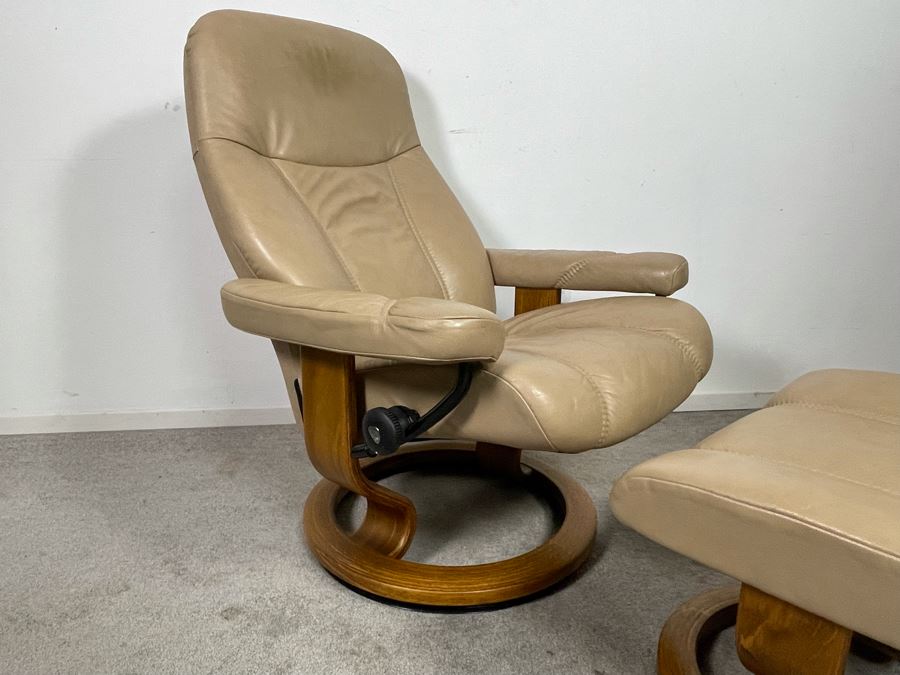 Ekornes Stressless Chair With Ottoman Made In Norway [Photo 4]