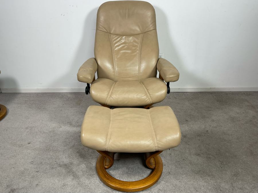 Ekornes Stressless Chair With Ottoman Made In Norway [Photo 7]