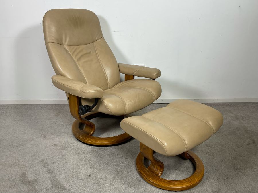 Ekornes Stressless Chair With Ottoman Made In Norway [Photo 3]