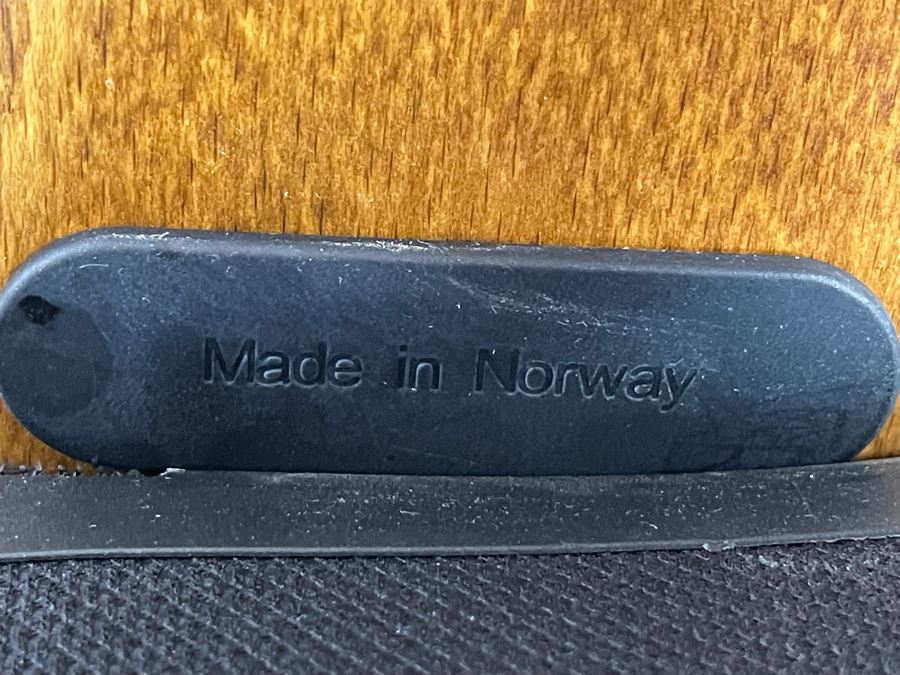 Ekornes Stressless Chair With Ottoman Made In Norway [Photo 8]