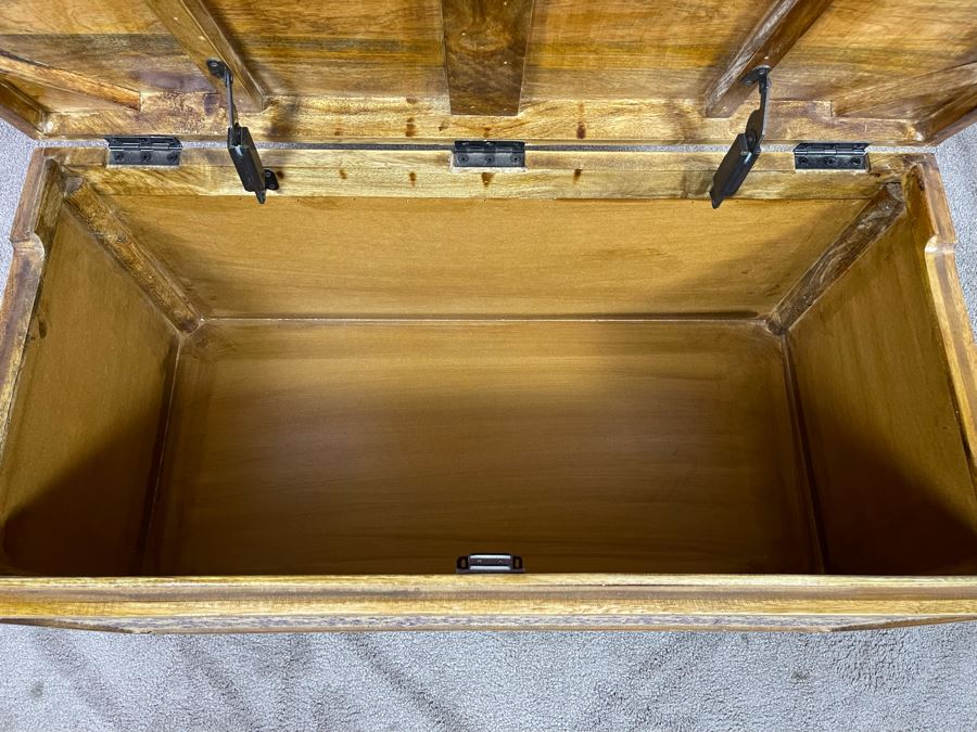 Wooden Trunk With Burlap Fabric Design Made In India For Pier1 Imports 33W X 16D X 18H [Photo 11]