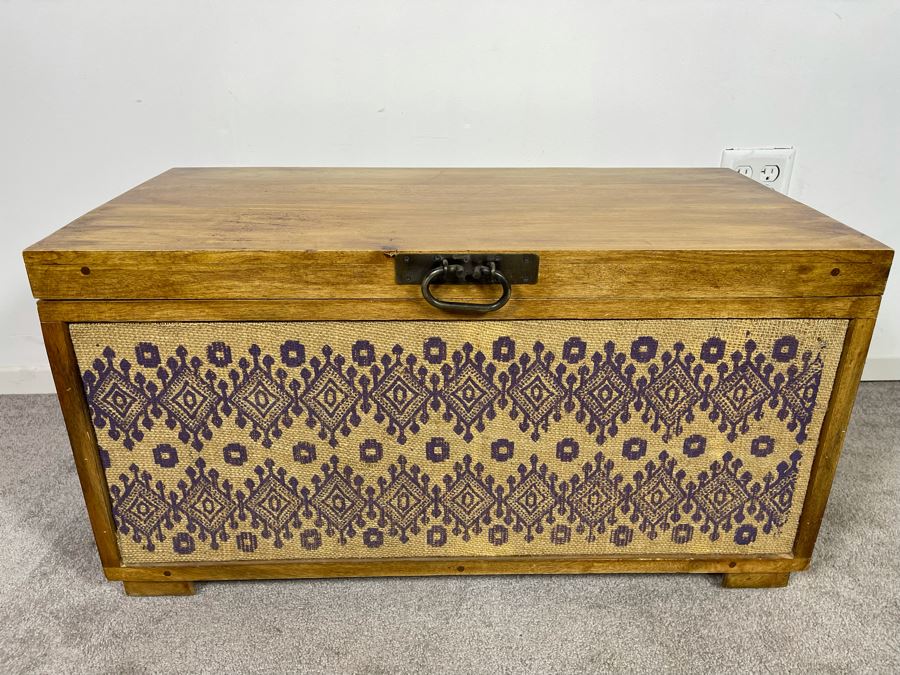 Wooden Trunk With Burlap Fabric Design Made In India For Pier1 Imports 33W X 16D X 18H [Photo 4]