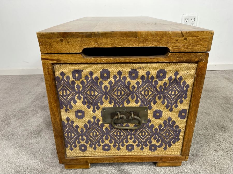 Wooden Trunk With Burlap Fabric Design Made In India For Pier1 Imports 33W X 16D X 18H [Photo 6]