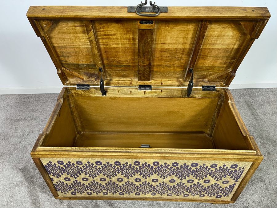 Wooden Trunk With Burlap Fabric Design Made In India For Pier1 Imports 33W X 16D X 18H [Photo 10]