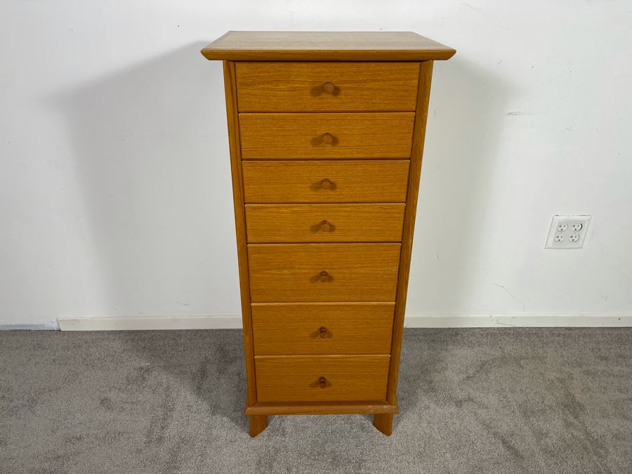 FBJ Mobler Denmark Chest Of Drawers 18W X 15D X 39.5H [Photo 3]