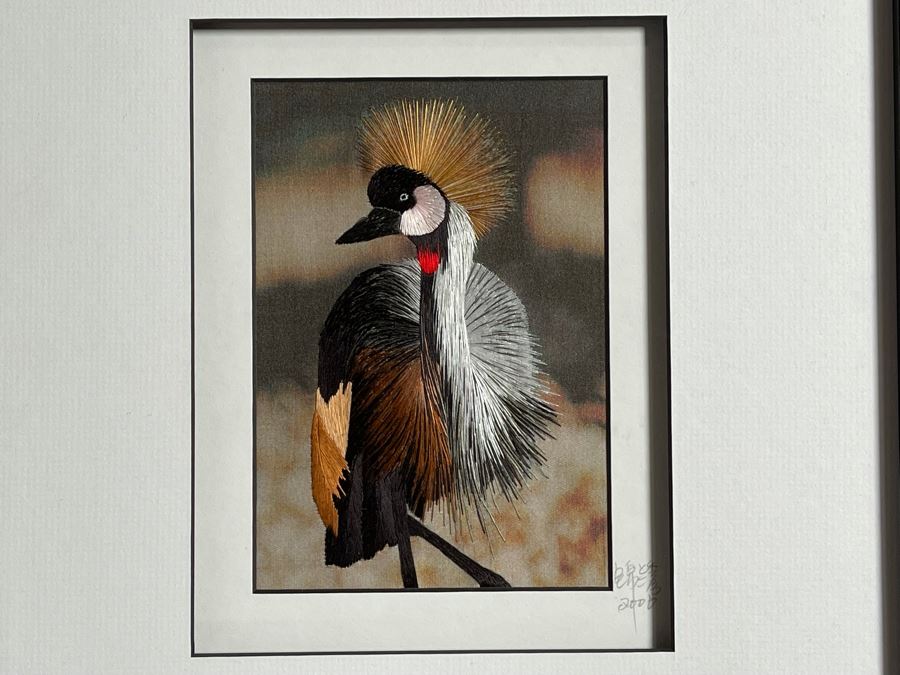 Original Signed Eric & Karen Shi Crowned Crane Bird In Silk Thread Framed Artwork 13 X 17 [Photo 1]