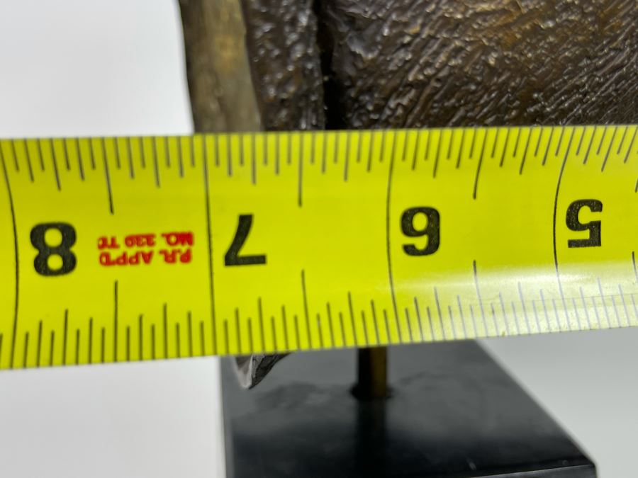 Impressive Metal Mountain Lion Cougar Sculpture On Marble Base (No Signatures Found) 10W X 7D X 14H [Photo 16]