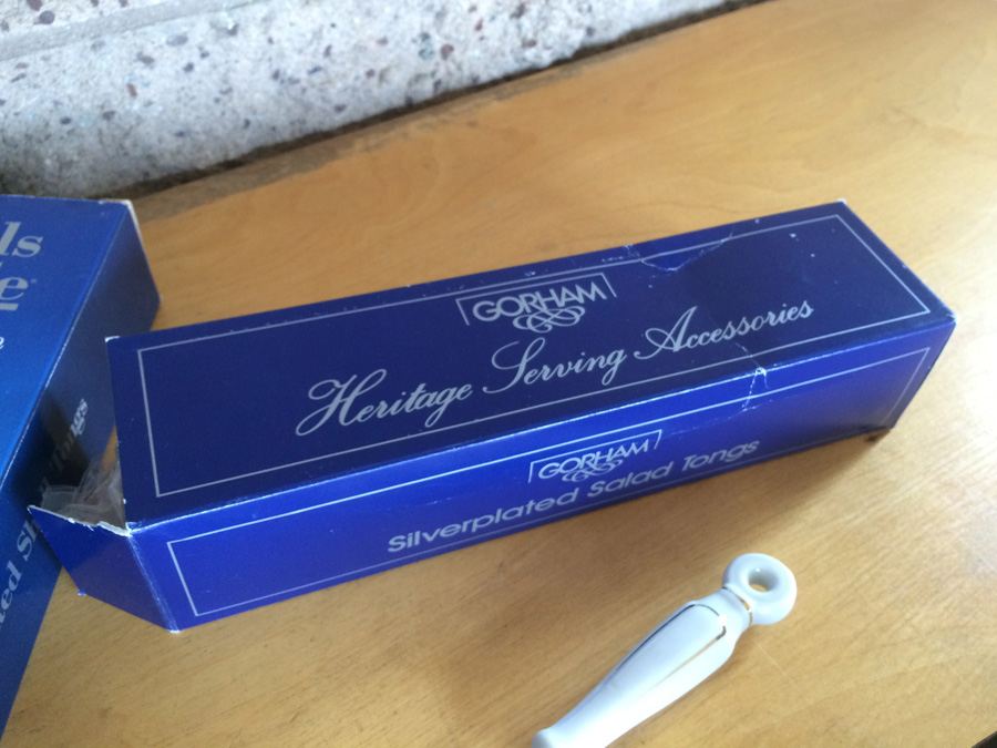 Serving Accessories - 9 Piece Lot [Photo 6]