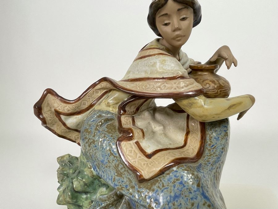 Large Lladro Figurine Andean Country Girl Gres Finish Retired #2175 10W X 10.5H [Photo 5]