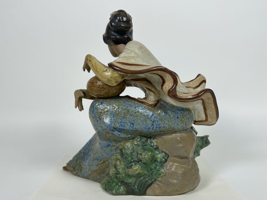 Large Lladro Figurine Andean Country Girl Gres Finish Retired #2175 10W X 10.5H [Photo 10]