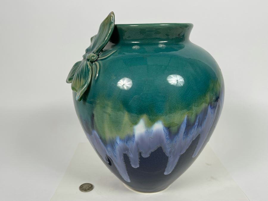 Vase With Butterfly 8.5W X 10H [Photo 6]