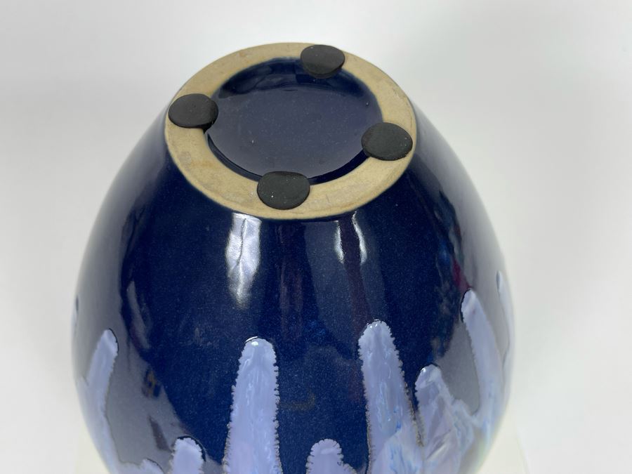 Vase With Butterfly 8.5W X 10H [Photo 7]