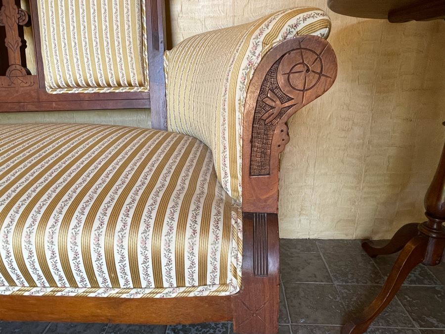 Antique Eastlake Victorian Era Carved Wooden Loveseat Settee Sofa 56W X 23D X 41H [Photo 10]