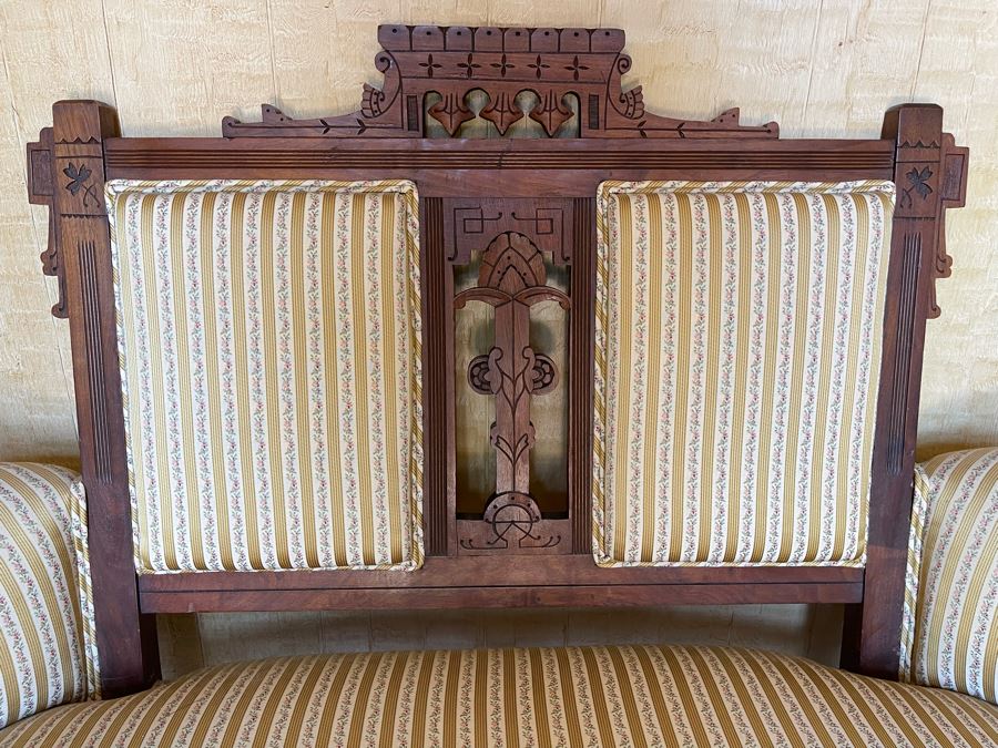 Antique Eastlake Victorian Era Carved Wooden Loveseat Settee Sofa 56W X 23D X 41H [Photo 5]