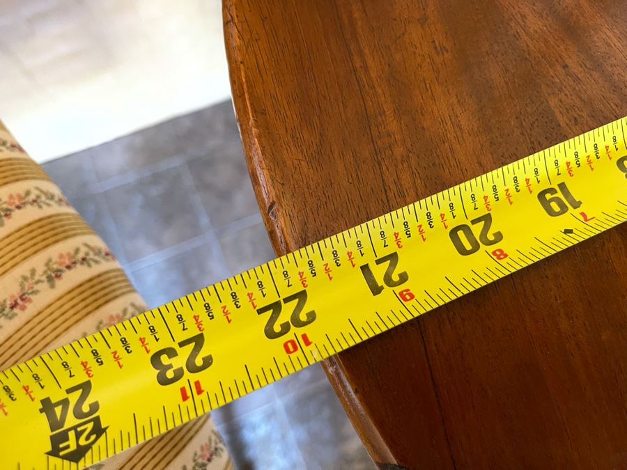 Antique Queen Anne Style Inlaid Tilt-Top Pedestal Table 22R X 28H [Photo 5]