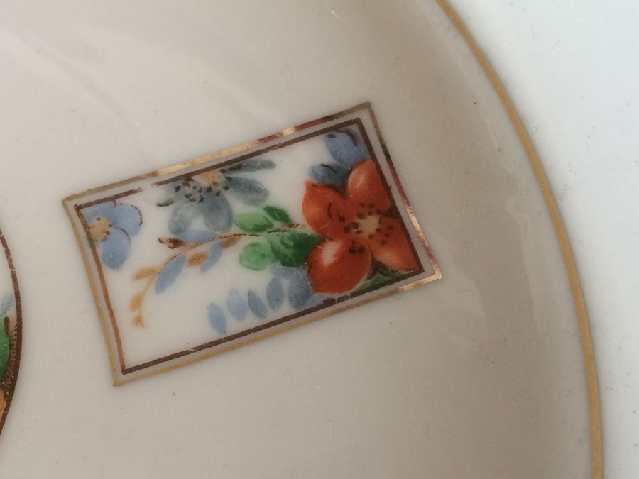 Royal Rochester Royalite Teapot and Dish Hand Decorated [Photo 14]