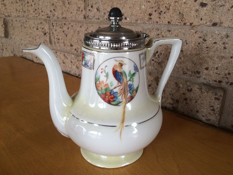 Royal Rochester Royalite Teapot and Dish Hand Decorated [Photo 5]