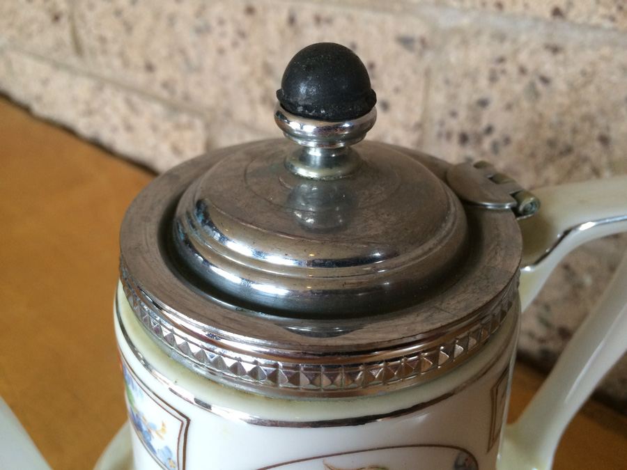 Royal Rochester Royalite Teapot and Dish Hand Decorated [Photo 6]